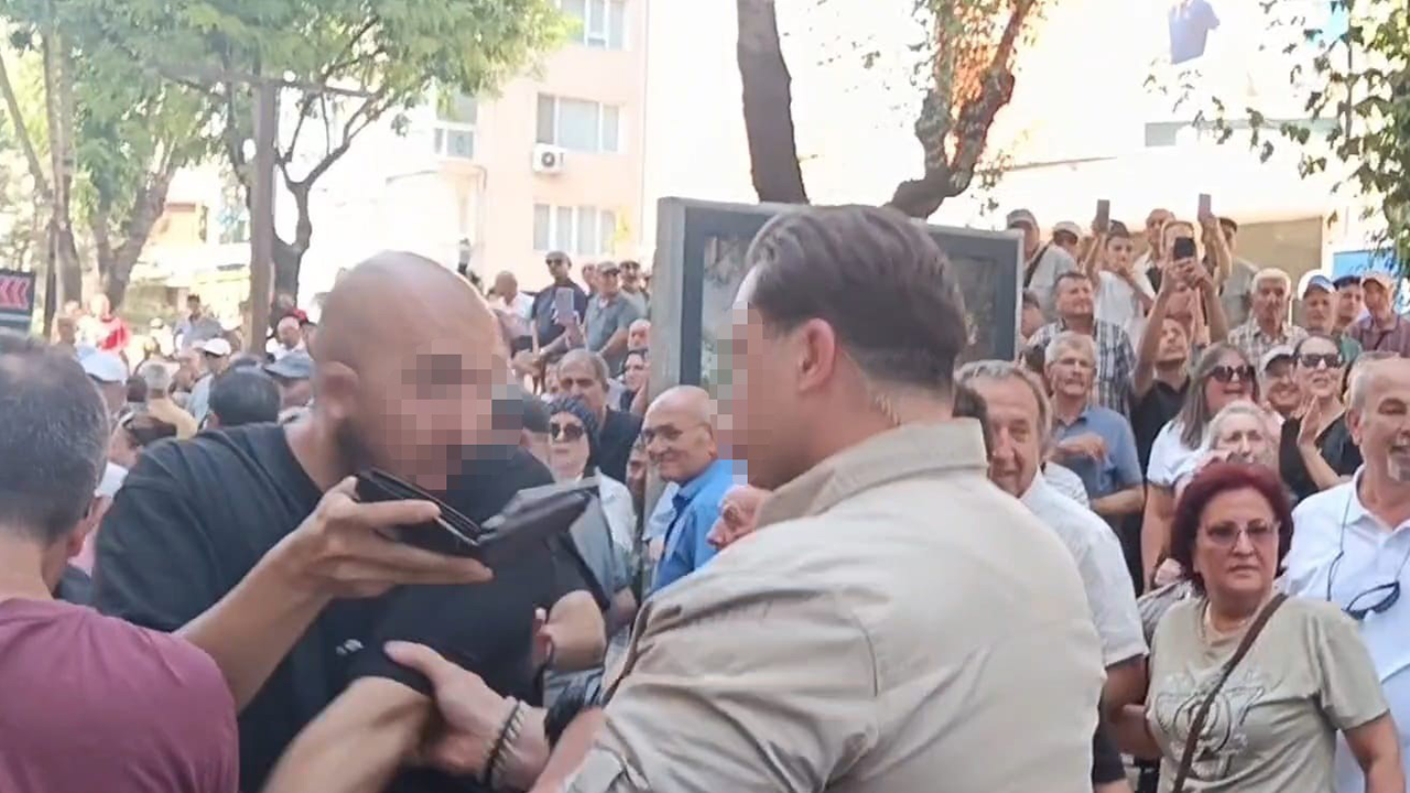 Özel'in Eskişehir Programında Basına Müdahale