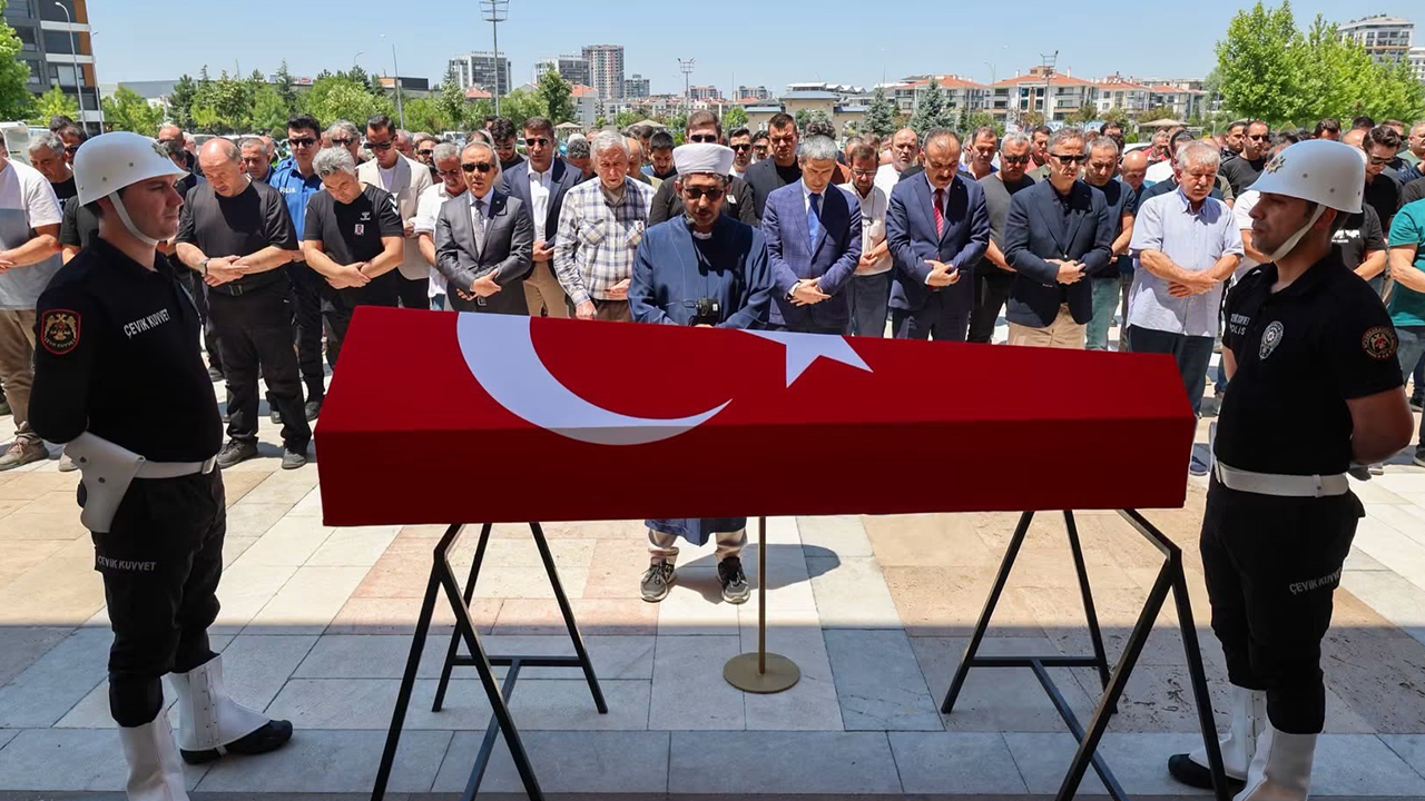 Polis Memuru Cem Akın'ın Cezanaze Töreni