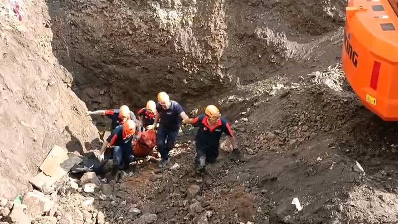 Saatler Süren Çalışma Ile Şahsın Cansız Bedenine Ulaşıldı