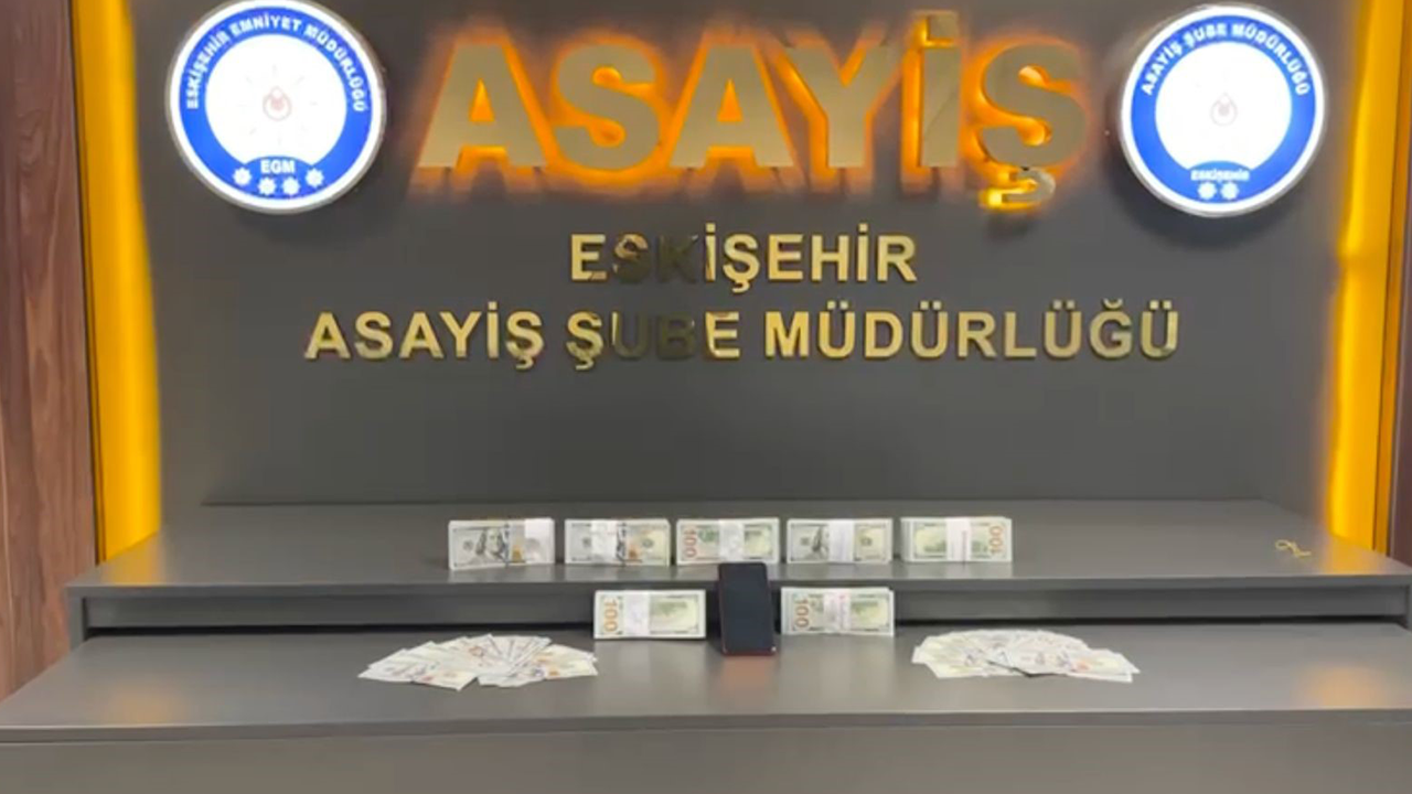 Şahsın Üzerinde Başka Suçlardan Elde Edilen Paralar Ele Geçirildi