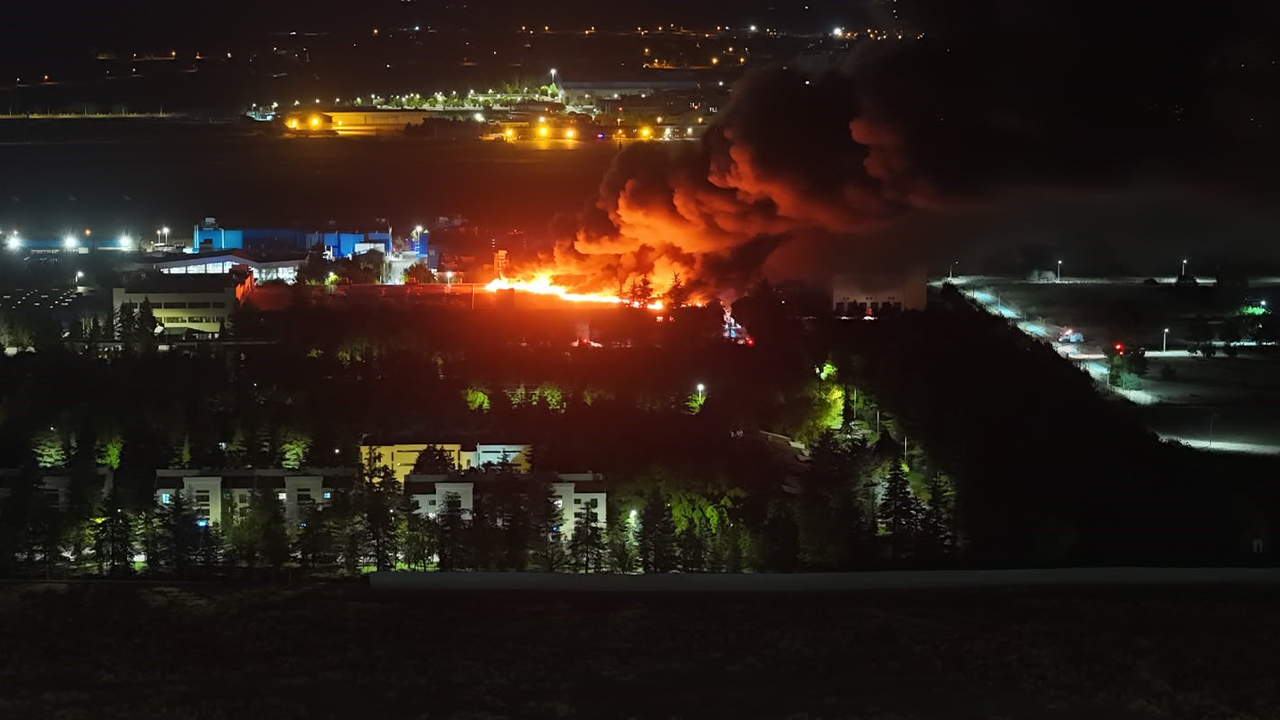 Teı'de Çıkan Yangın Güçlükle Söndürüldü