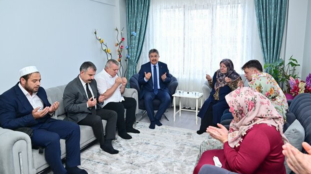 Vali Yılmaz'dan Kıbrıs Gazisi Tınmaz'ın Ailesine Ziyaret