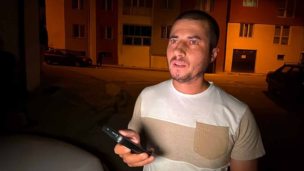 Veli Koltuk