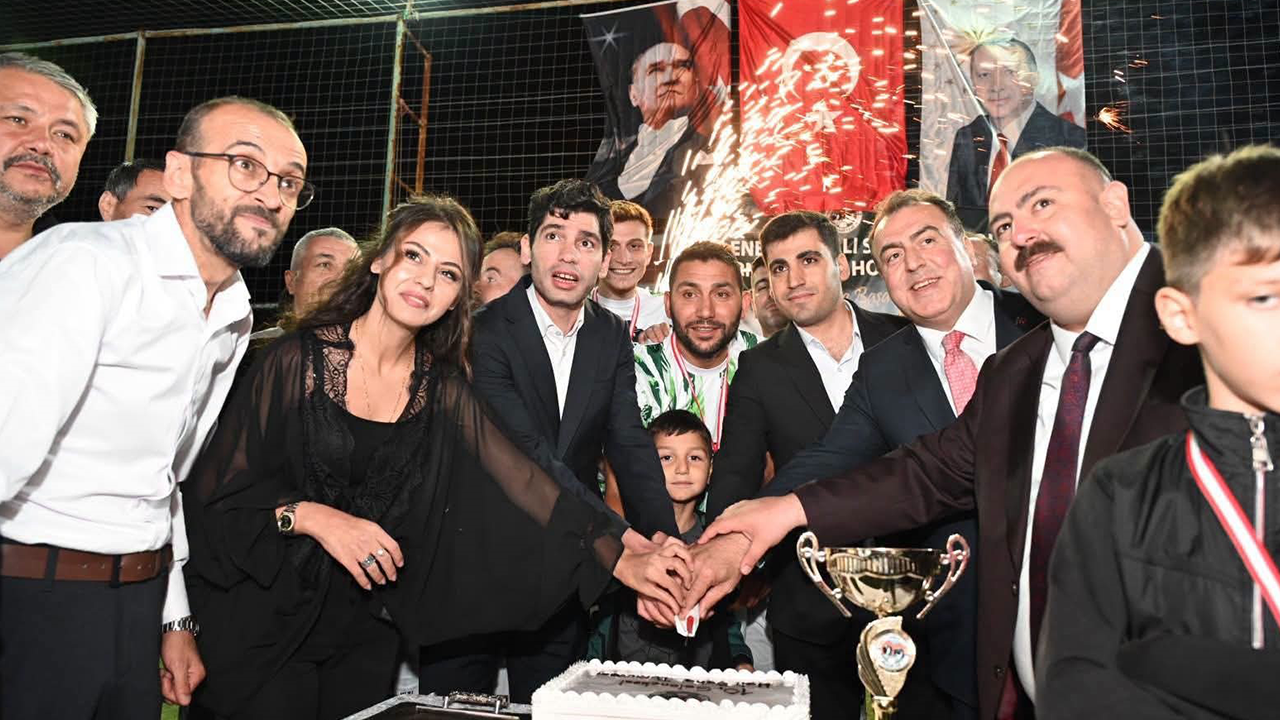 10. Geleneksel Halı Saha Futbol Turnuvası