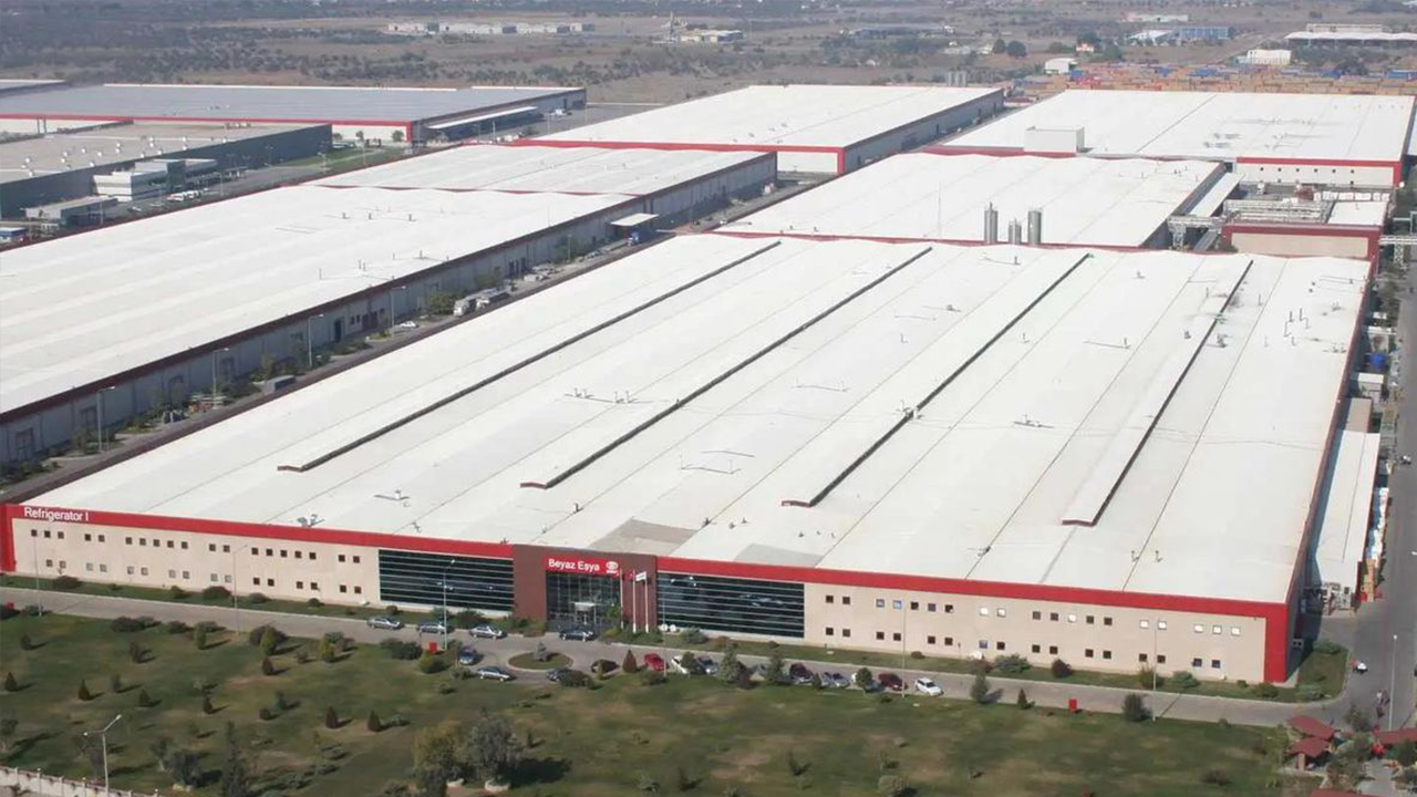Beyaz Eşya Devinin Satışları Yarı Yarıya Düştü