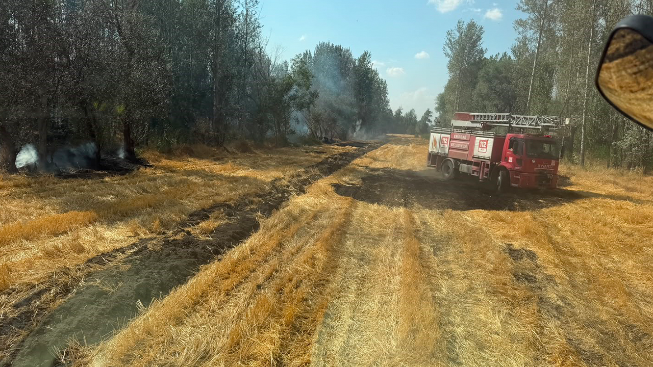 Emirdağ'da Çıkan Yangına Eskişehir'den Ekipler De Müdahale Etti