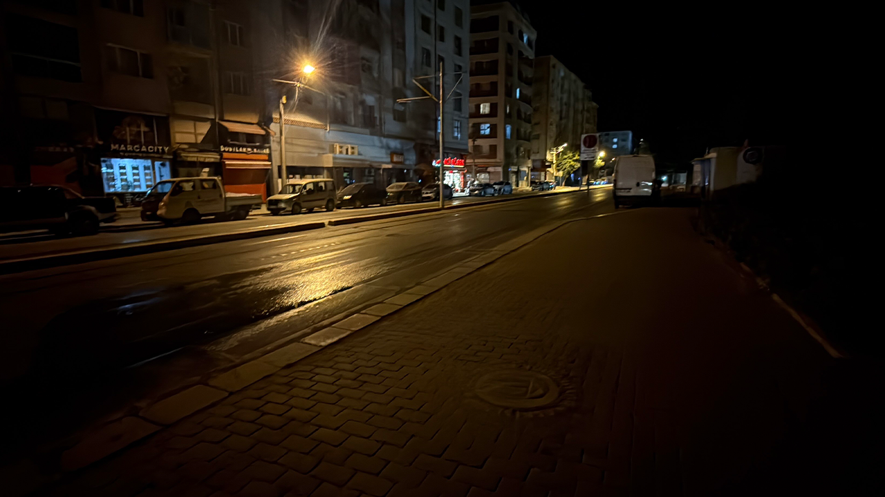 Eskişehir'de Çıkan Bıçaklı Kavgada Biri Ağır 2 Kişi Yaralandı