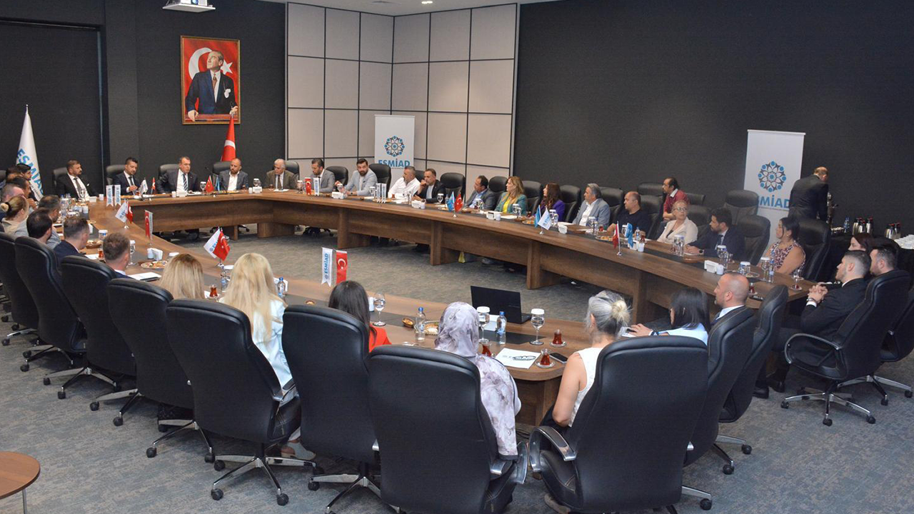 Eskişehir'in Geleceğine Dair Önemli Konular Masaya Yatırıldı