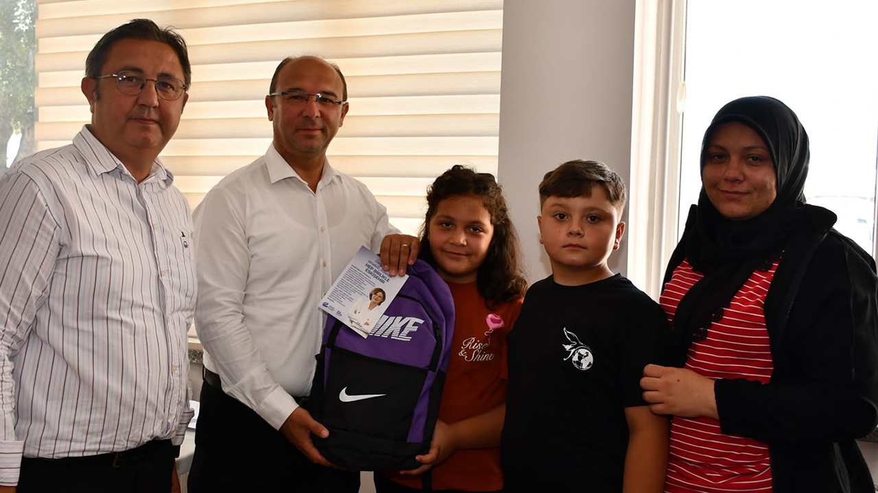 Kırsal Bölgelerde Öğrencilere Kırtasiye Destekleri Dağıtıldı