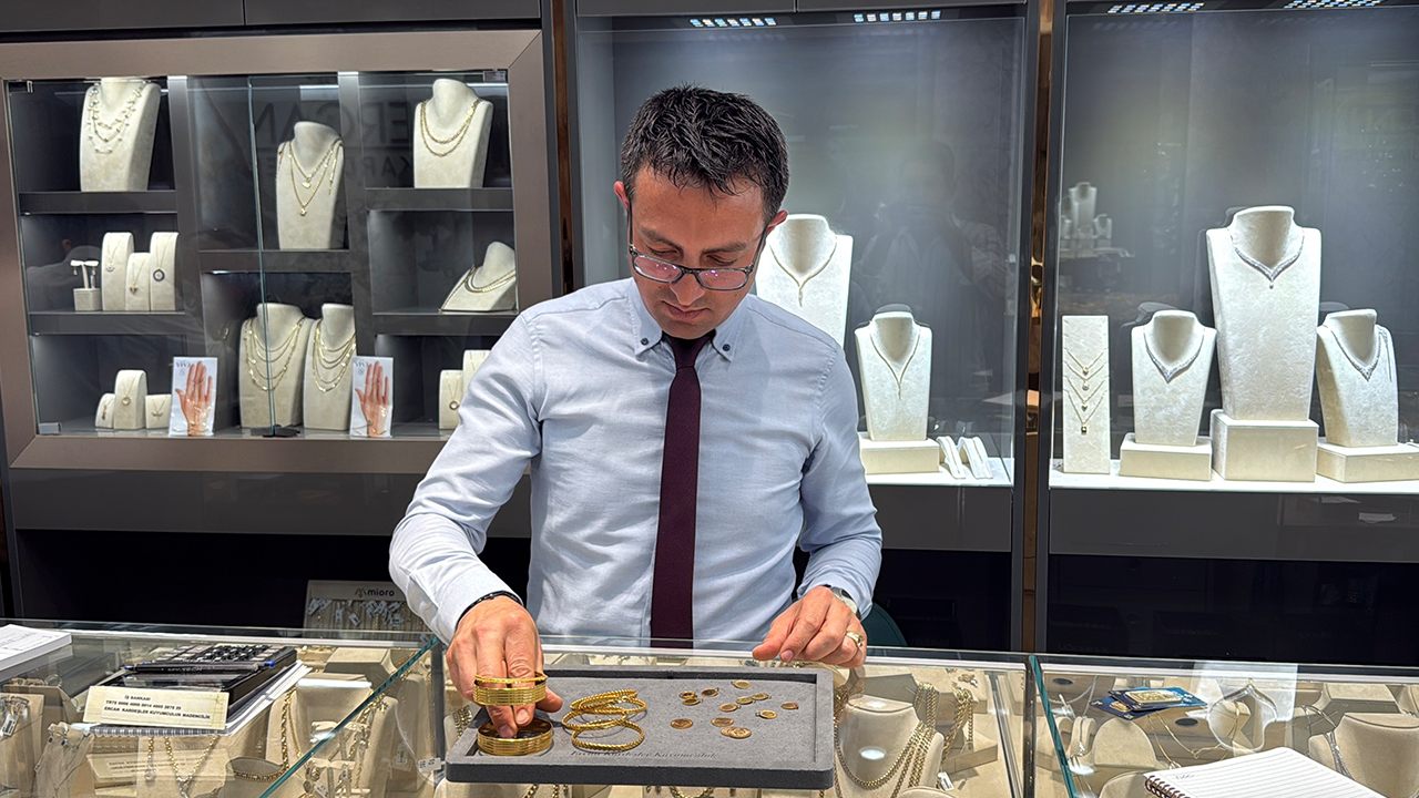 Kuyumcunun Dikkati Dolandırıcılığı Önledi