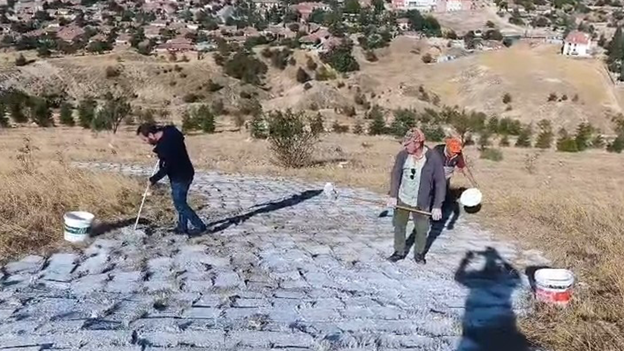 Saatler Süren Çalışma Sonucu Bakım Işlemi Tamamlandı