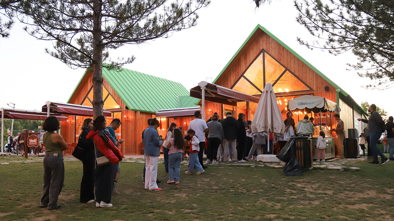 Yaşam Kafe'de Indirimler Devam Ediyor
