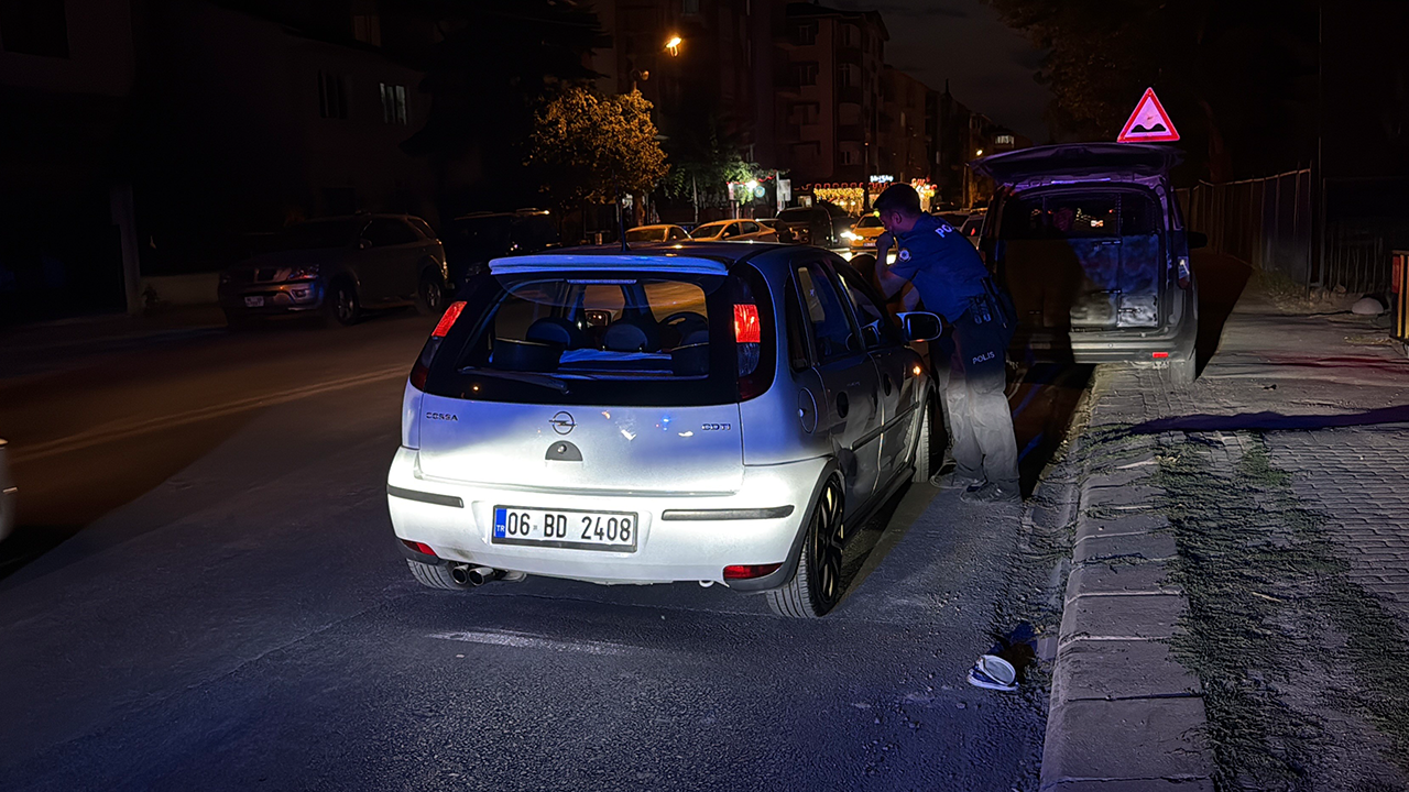 Yol Kesen Sürücüye 180 Bin Lira Ceza Kesildi