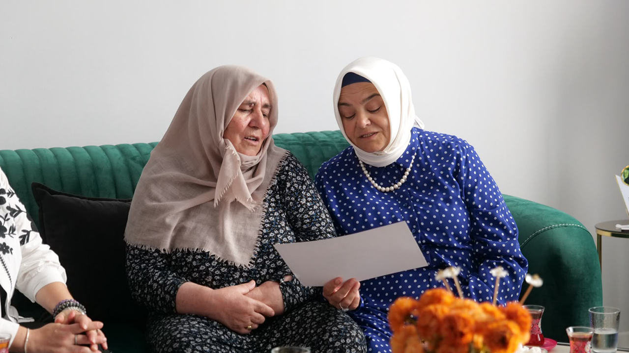 Ziyaret Kapsamında Üyelere Teşekkür Belgeleri Takdim Edildi
