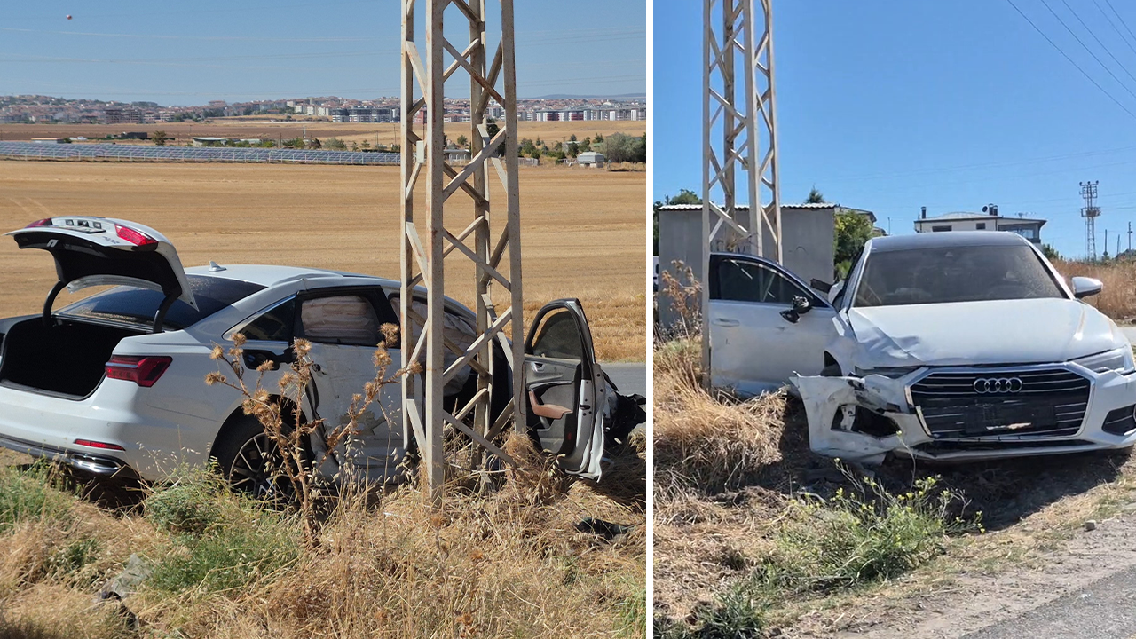 Araçlardan Biri Direğe Çarparak Durabildi