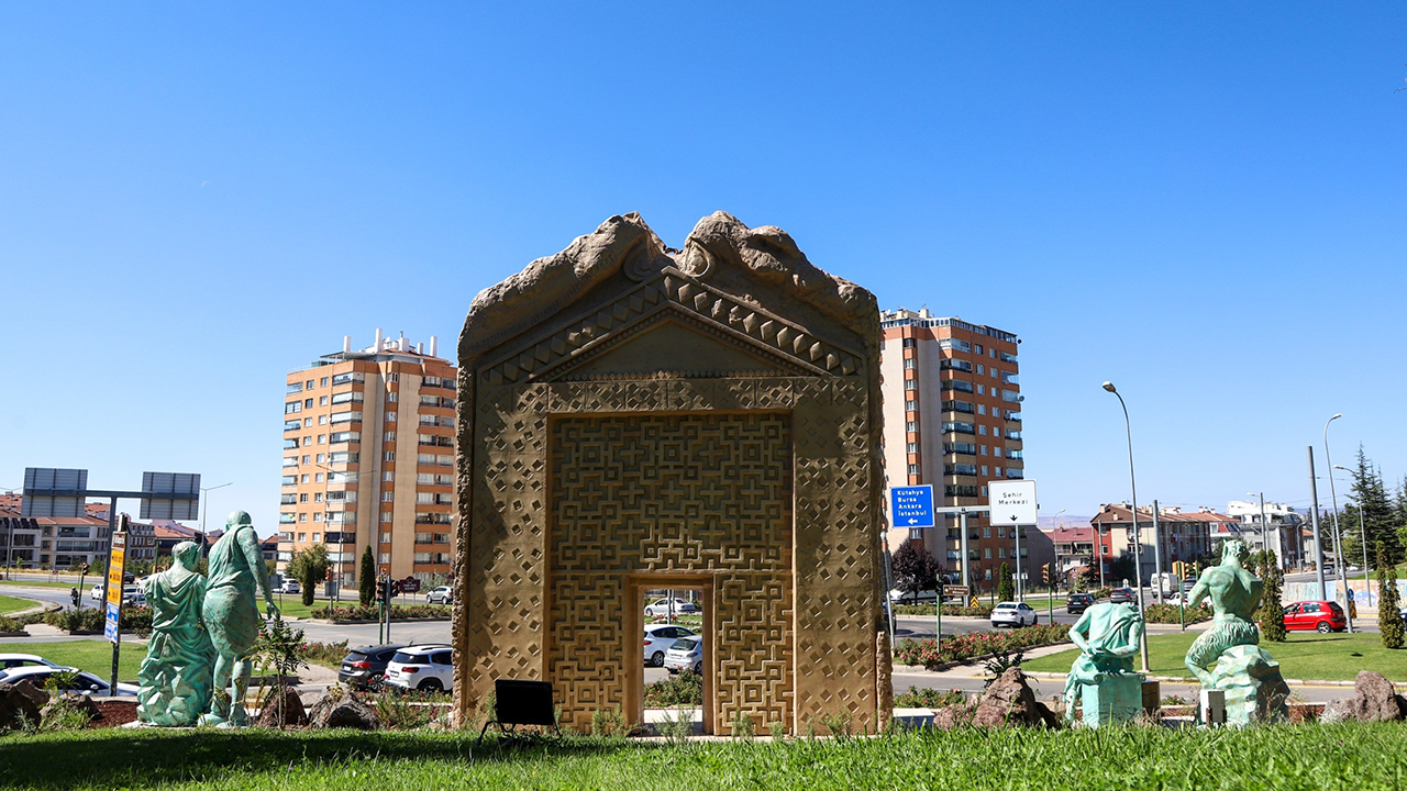 Babalar Parkı’nı Frig Mirası Yaşatılıyor
