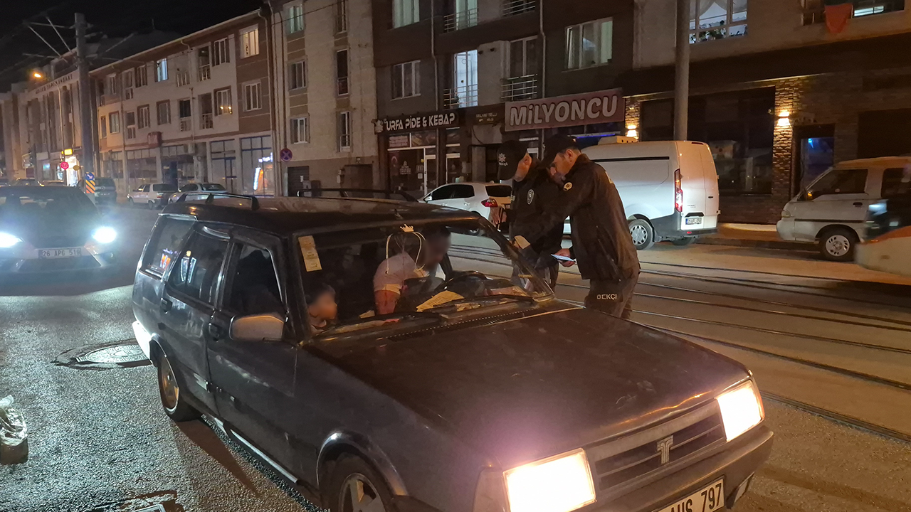 Ekipler Gece Boyu Geniş Kapsamlı Denetimler Yürüttü