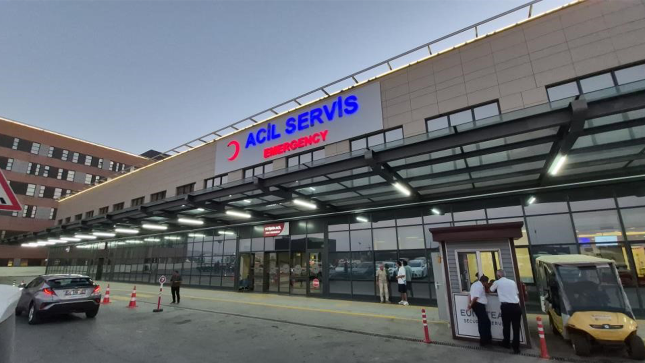 Eskişehir’de Evde Baygın Halde Bulunan Çift Hastaneye Kaldırıldı!