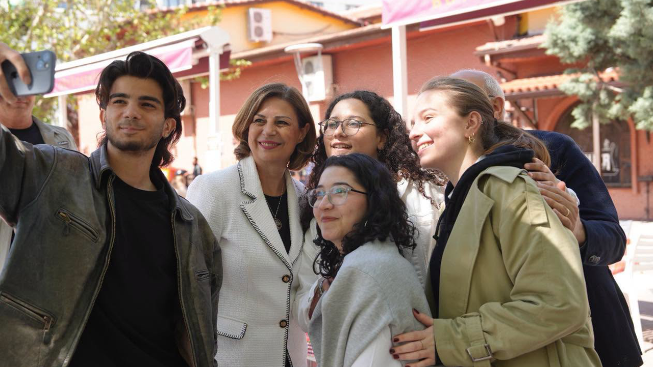 “Gençlerimizi Desteklemek Önceliğimiz”