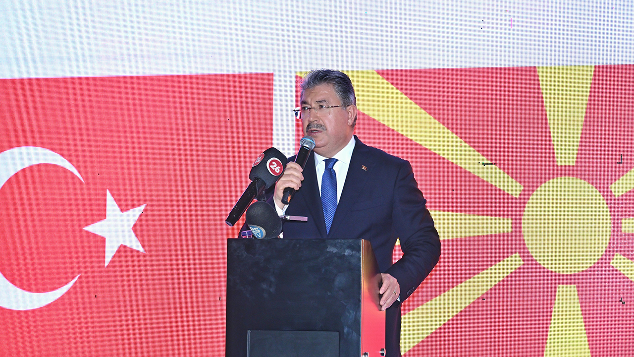 İlişkiler Güçlü Gönül Bağlarına Dayanıyor