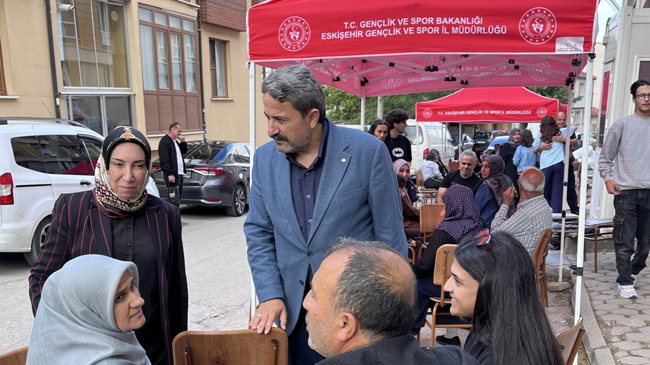 Öğrenciler Yurtlarda Karşılandı