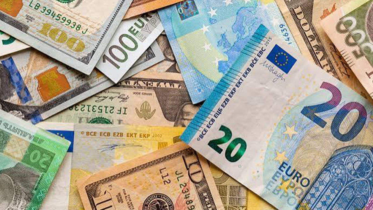 21 Ekim Döviz Fiyatları! Dolar Zirveyi Zorluyor!