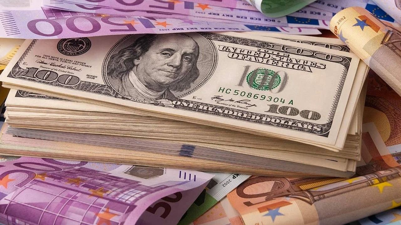 9 Ekim Cuma Döviz Fiyatları! Dolar Dünyada Düştü Türkiye’de Rekor Kırdı!