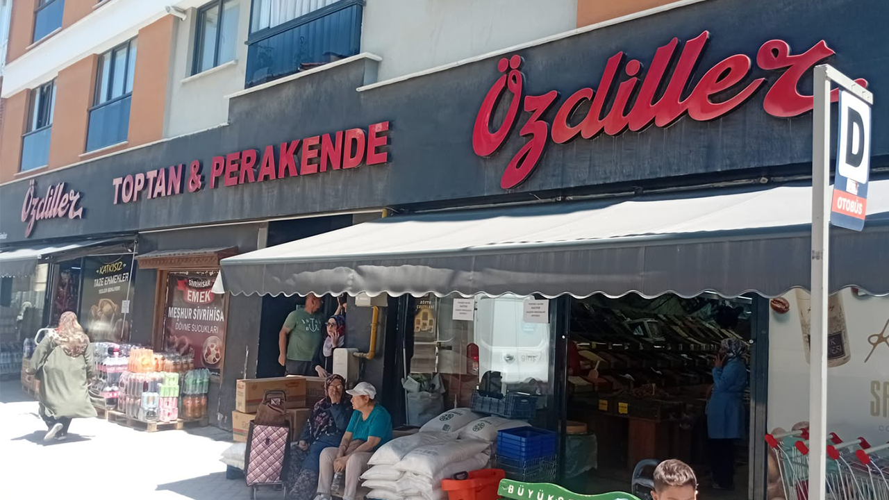 Eskişehir Özdiller’de 3 Gün Sürecek Dev Hafta Sonu İndirimleri Başladı!