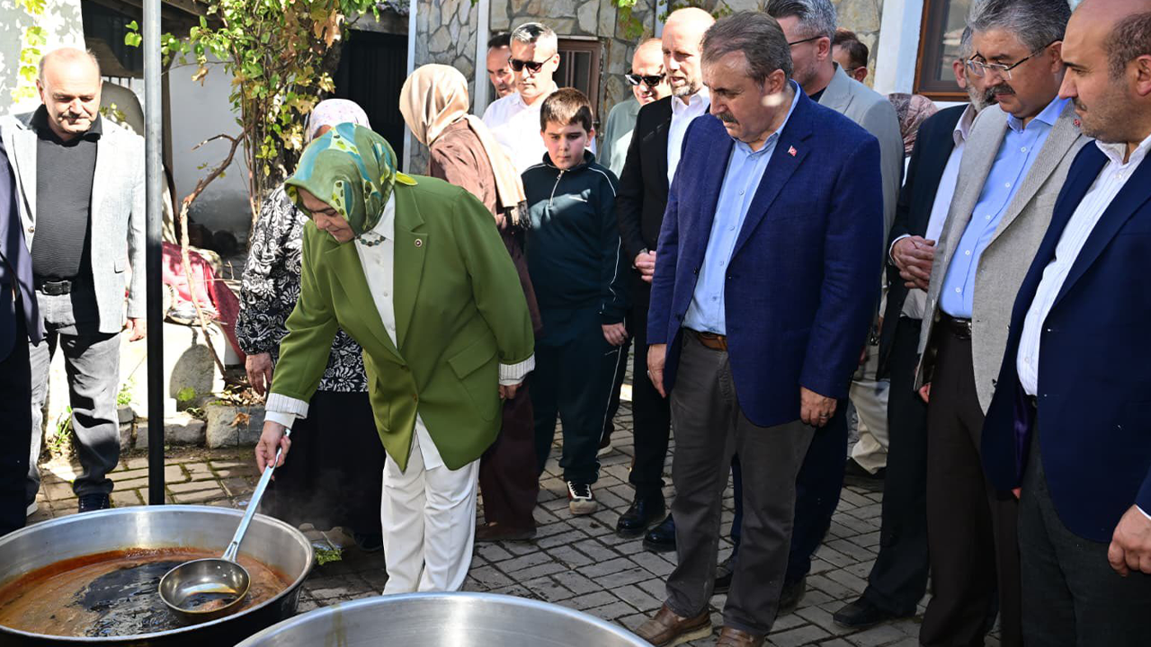Gecek’te Üzüm Hasadı İçin Buluştular