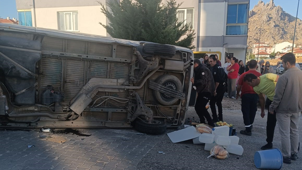 Kazada 5 Kişi Yaralandı