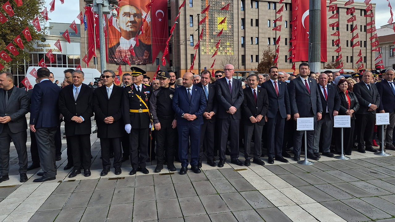 Kent Protokolü Törende Bir Araya Geldi