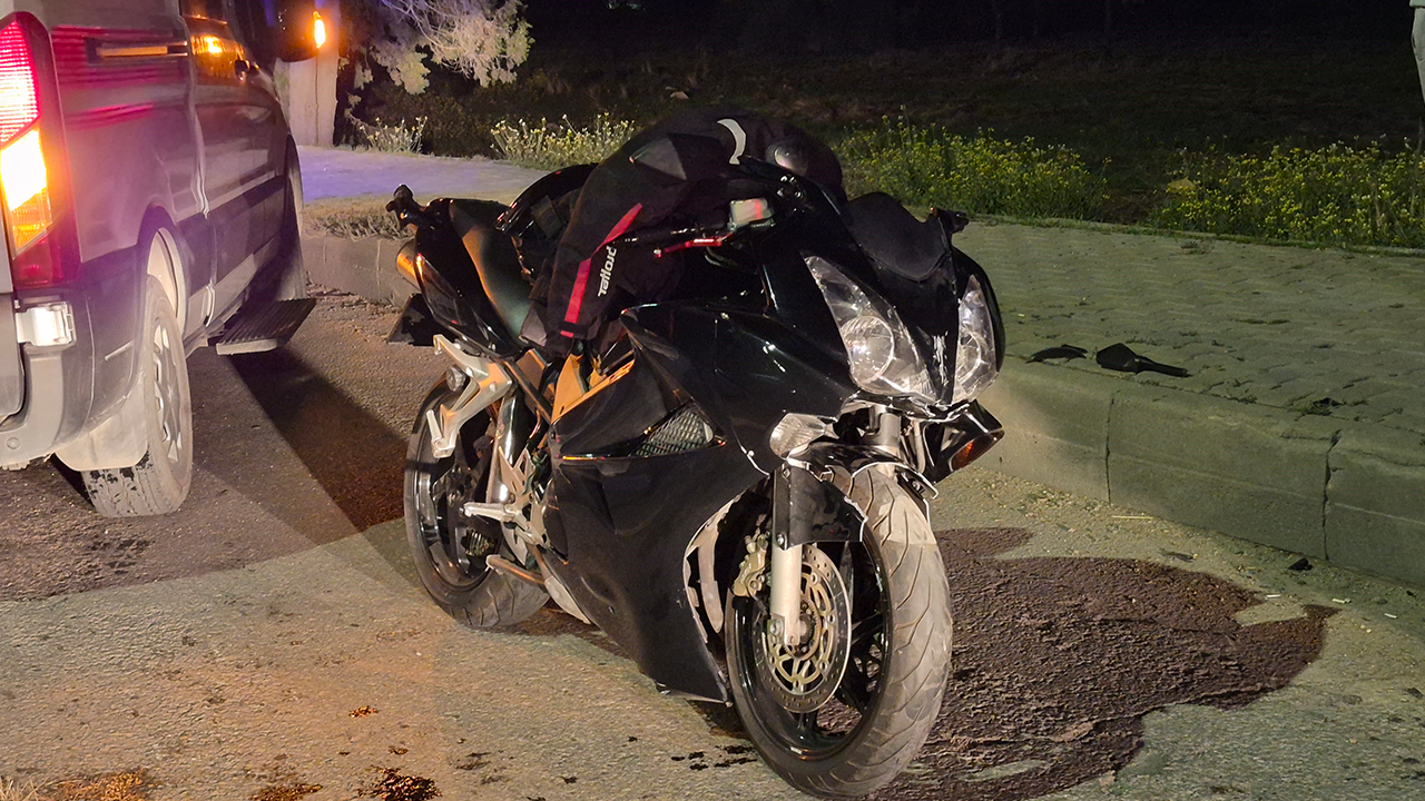 Motosikletli Sürücü Yaralandı