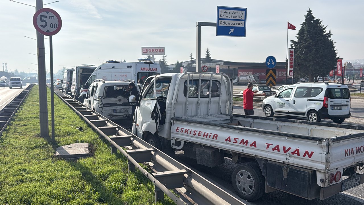 Trafik Kontrollü Olarak Sağlandı