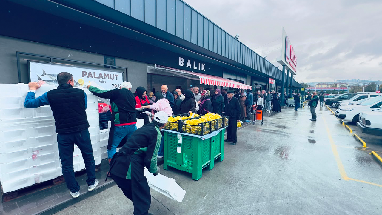 Xl Gross’ta Palamuta Yoğun İlgi